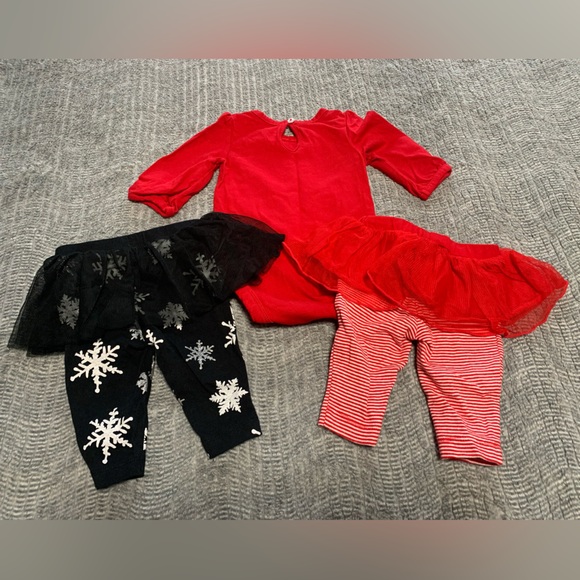 3/$20 BABY GIRL MIX AND MATCH THREE PIECE CARTERS CHRISTMAS OUTFIT 3M - Picture 2 of 4